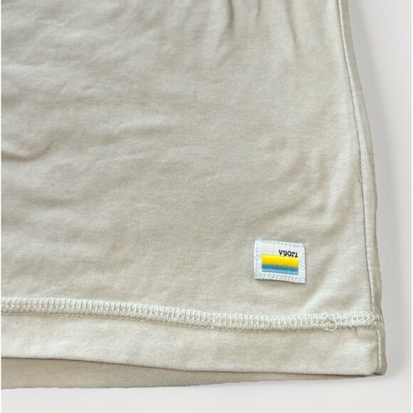 Vuori Strato Tech Tee Shirt Mens Large Frosted Gray Performance Stretch - Picture 3 of 7